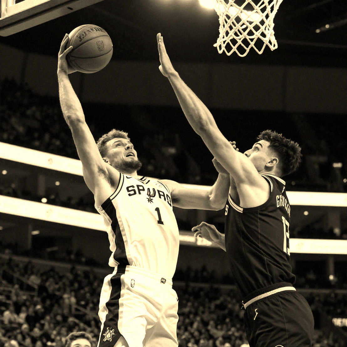 Messina cố vấn cho Atlanta Hawks: Điều khoản 'không cần có mặt ở Mỹ' mới là chỗ đáng đọc