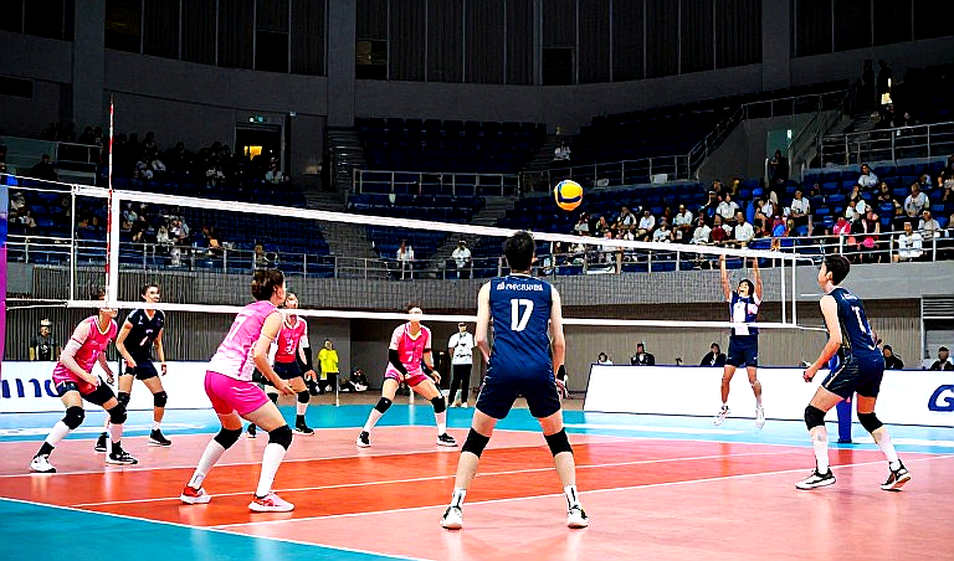 Phần Lan hạ Ý 3-2 ở tứ kết EuroVolley 2026: khoảng cách thật chỉ là bốn điểm