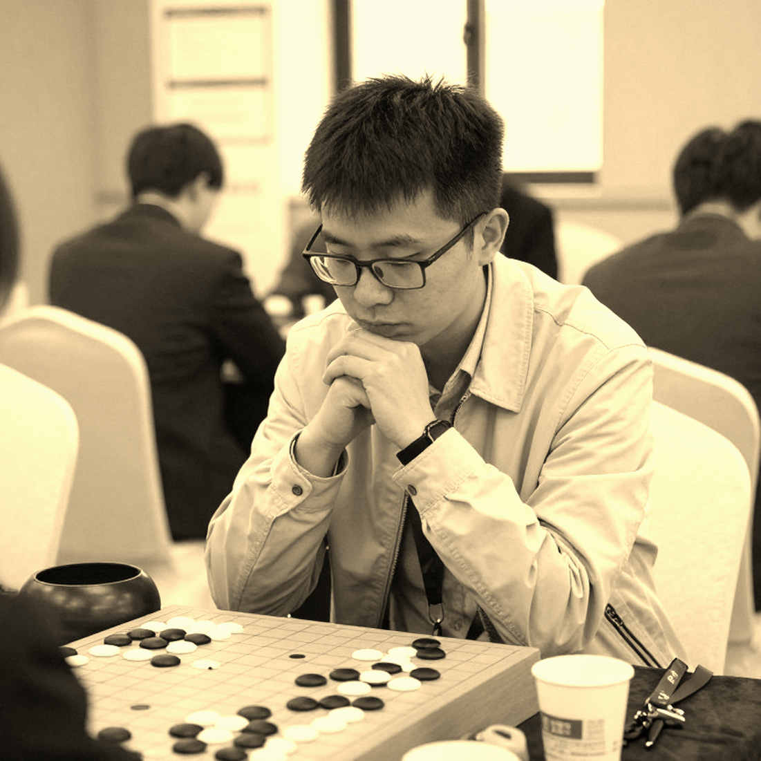 Total Chess và hệ thống tính điểm hợp nhất: bốn cái tên, ba thể thức, một khoảng trống