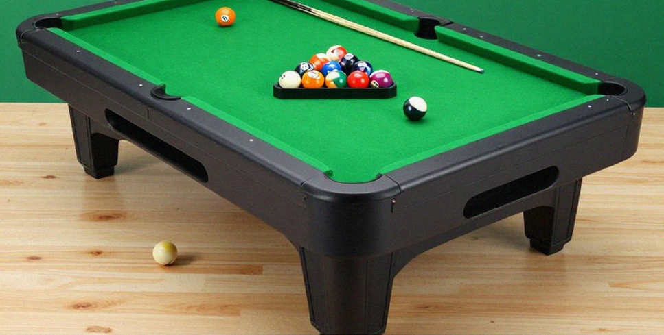 Aaron Hill Thất Bại 5-4 Trước Jak Jones Tại British Open 2026, Kéo Dài Kỷ Lục Không Vào Bán Kết