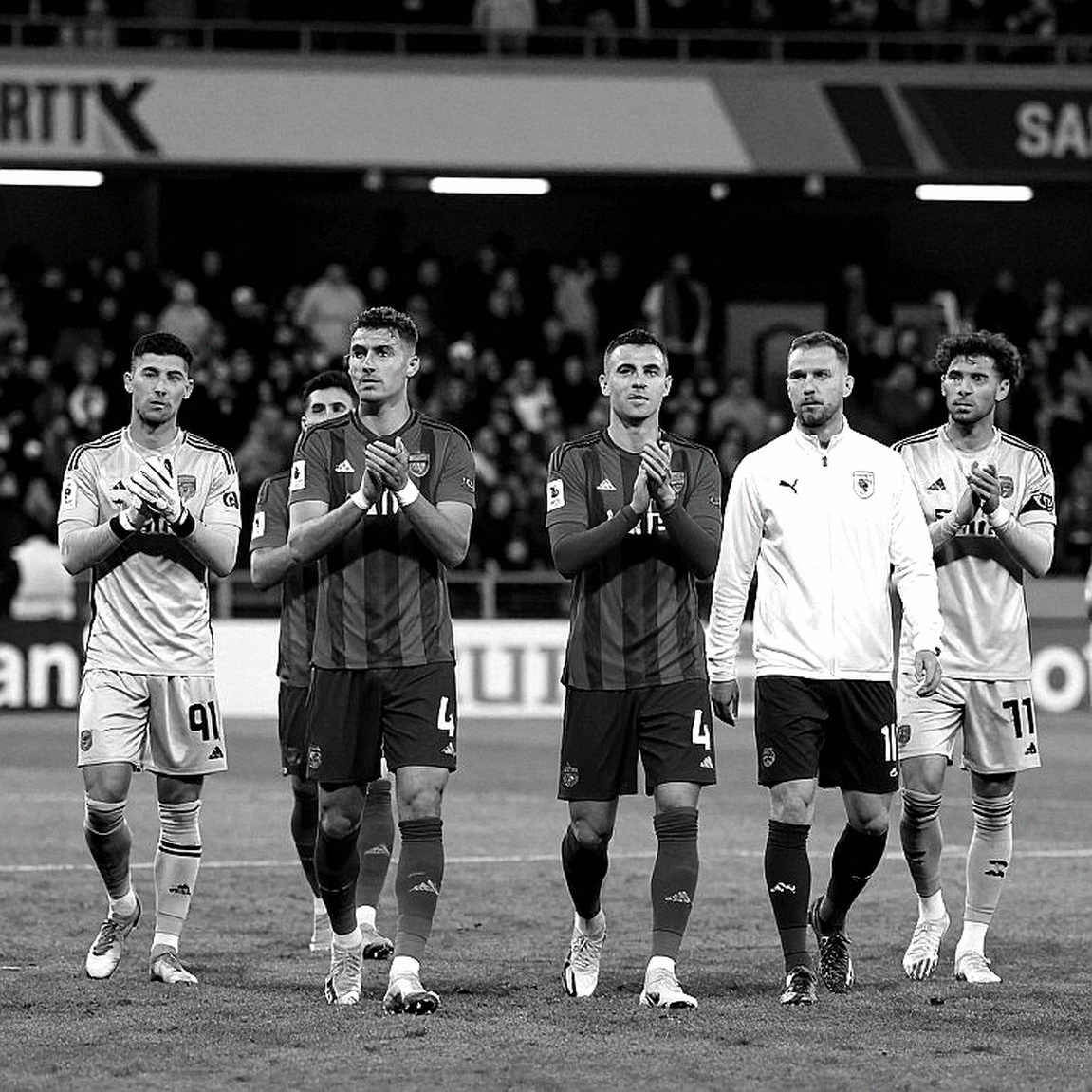 Philippines vs Pakistan: 63 bậc xếp hạng và bài toán khối phòng ngự thấp