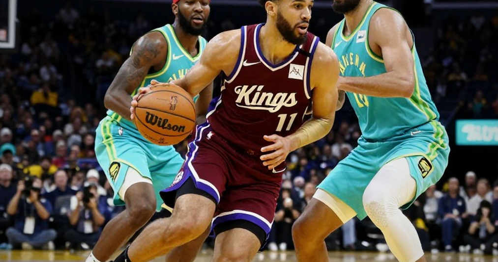 Giải mã thương vụ Kawhi Leonard 2026: Toronto Raptors mua một mùa giải và giành chức vô địch NBA đầu tiên ngoài nước Mỹ