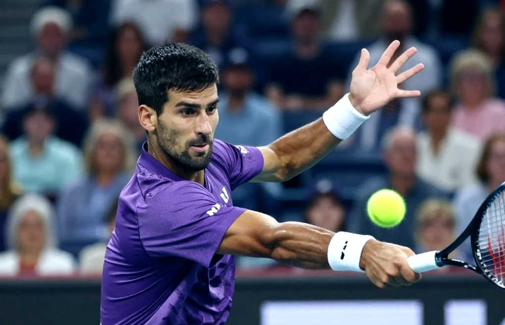 Kyrgios trở lại: Từ rankings 918 đến sân bóng của những ký ức