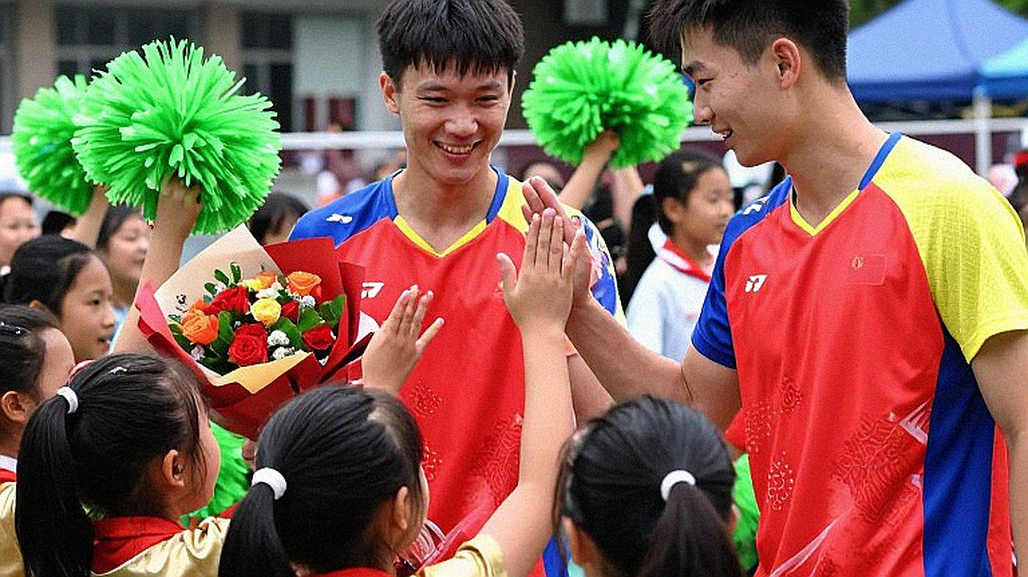 Expected Points in Badminton: The Transfer Window and the Reputation Trap Expected Points in Badminton: The Transfer Window and the Reputation Trap