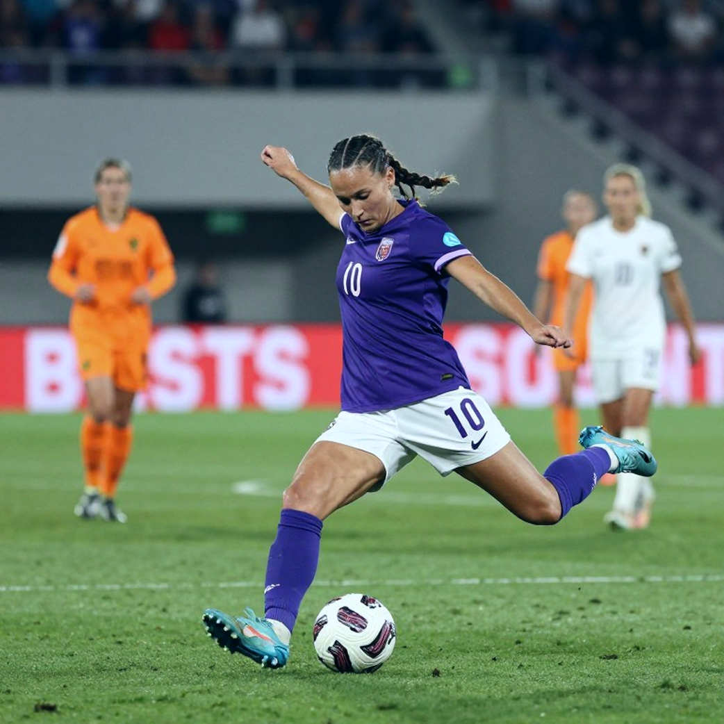 Two Links Swapped Places, and a Crack in Southeast Asian Football's Rights Map Two Links Swapped Places, and a Crack in Southeast Asian Football's Rights Map