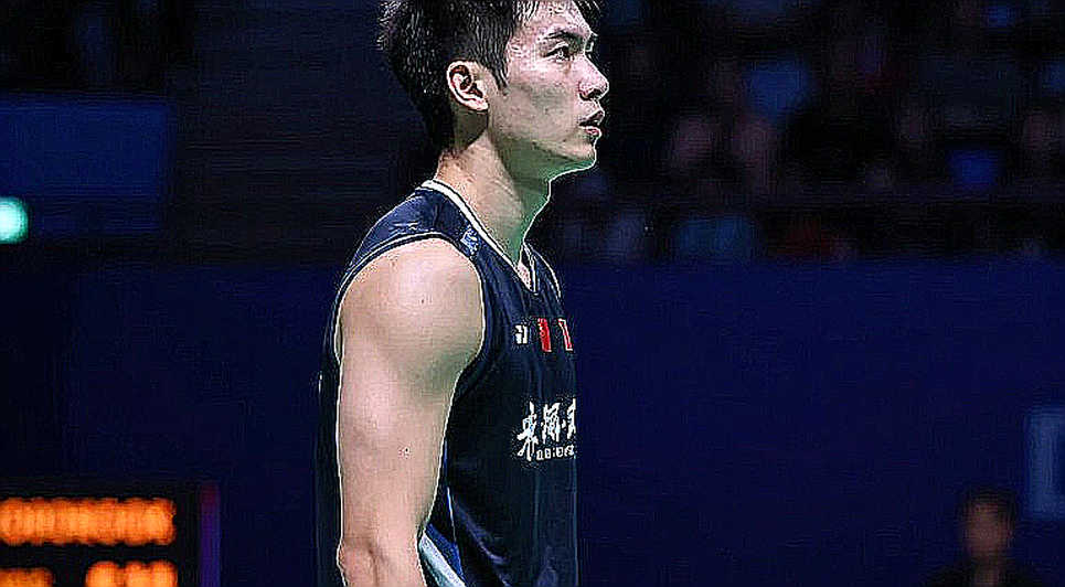 Shi Yuqi rút lui, Li Shifeng dẫn dắt đơn nam Trung Quốc tại Kumamoto Masters Japan 2026: Đọc tín hiệu từ đường ống đào tạo