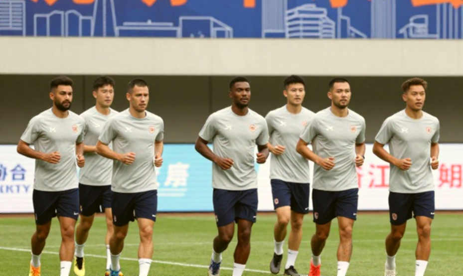 Hà Lan đóng cánh cửa với trung phong cổ điển: Wout Weghorst, Memphis Depay và một cuộc chuyển giao thế hệ Hà Lan đóng cánh cửa với trung phong cổ điển: Wout Weghorst, Memphis Depay và một cuộc chuyển giao thế hệ