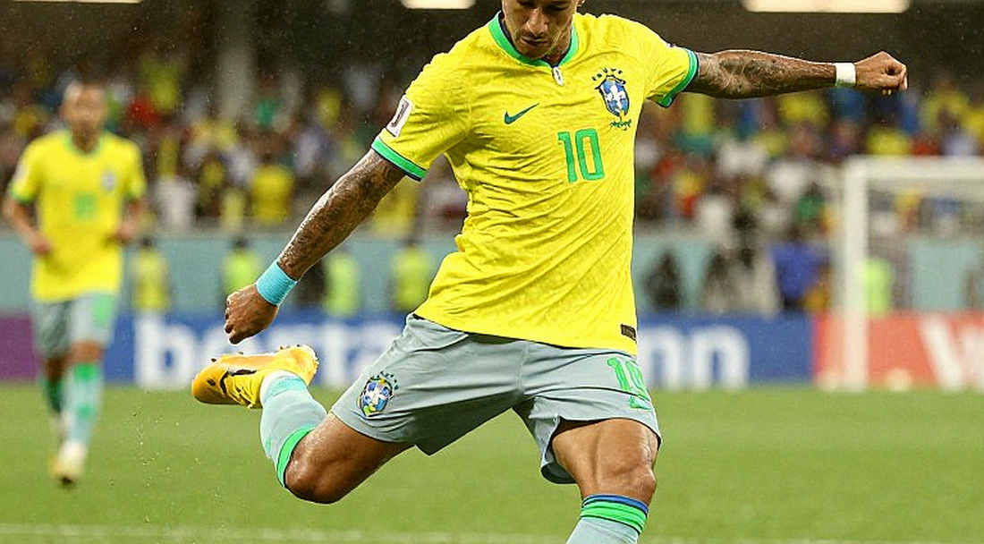 Bàn thắng của Isak, sự trưởng thành của Jacquet và chuỗi ba trận sạch lưới của Liverpool Bàn thắng của Isak, sự trưởng thành của Jacquet và chuỗi ba trận sạch lưới của Liverpool