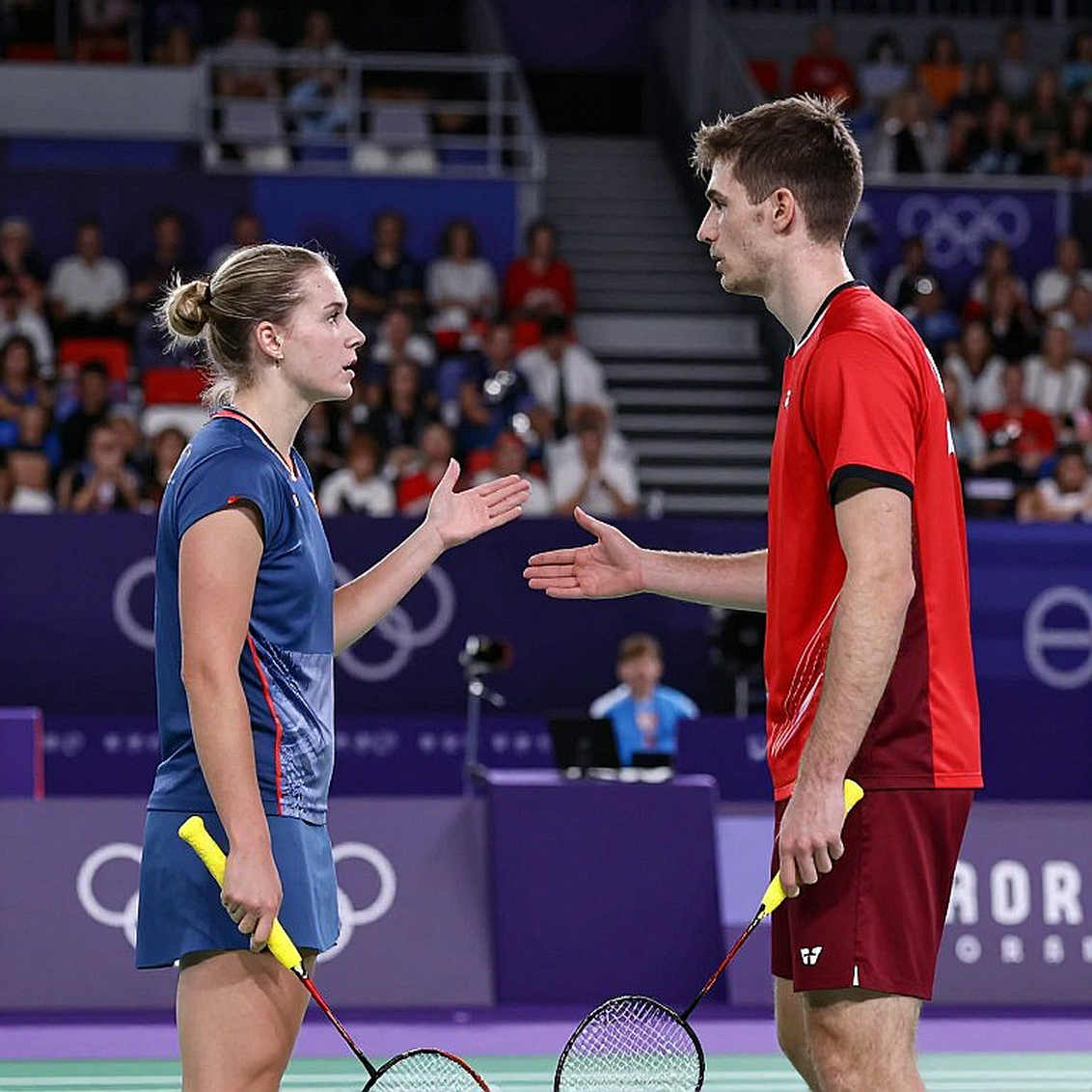 122 Seconds in Aichi-Nagoya: Sindhu's Collapse Against Chen Yufei and the Price of a Cheap First Game 122 Seconds in Aichi-Nagoya: Sindhu's Collapse Against Chen Yufei and the Price of a Cheap First Game