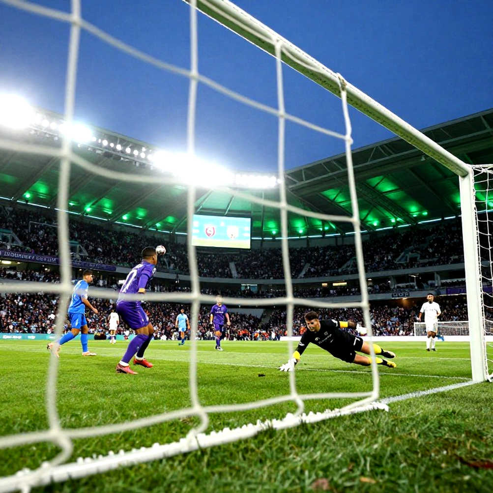 When the training room is empty: Data counterattack on squad depth of Hanoi women's football