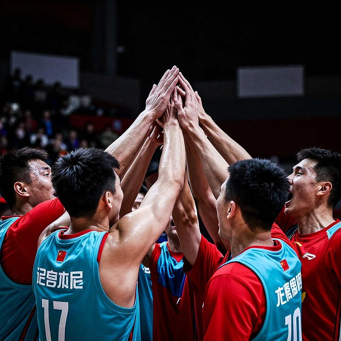 Nốt lặng dài nhất của mùa 2026: Chiếc ghế trống ở Camilo Séptimo và điều bóng đá Việt Nam nhìn thấy Nốt lặng dài nhất của mùa 2026: Chiếc ghế trống ở Camilo Séptimo và điều bóng đá Việt Nam nhìn thấy