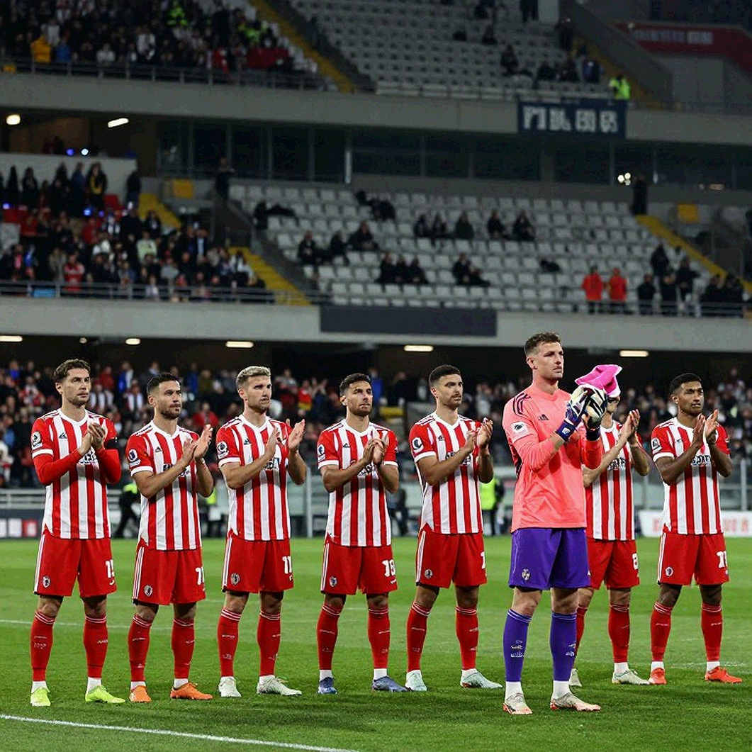 The Blank Board at 3 A.M.: The Line Between Analysis and Fiction in Sports Journalism