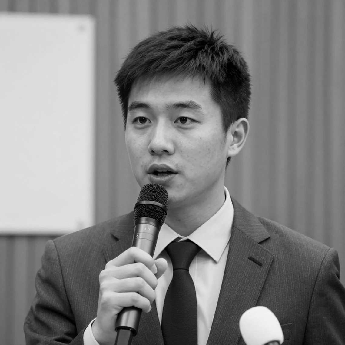 Báo Cáo Phân Tích Thể Thao: Không Có Dữ Liệu Đầu Vào - Yêu Cầu Cung Cấp Nội Dung Thực
